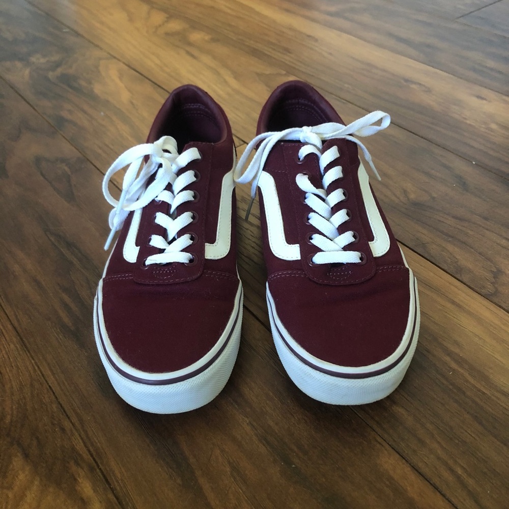 VANS maroon sneakers